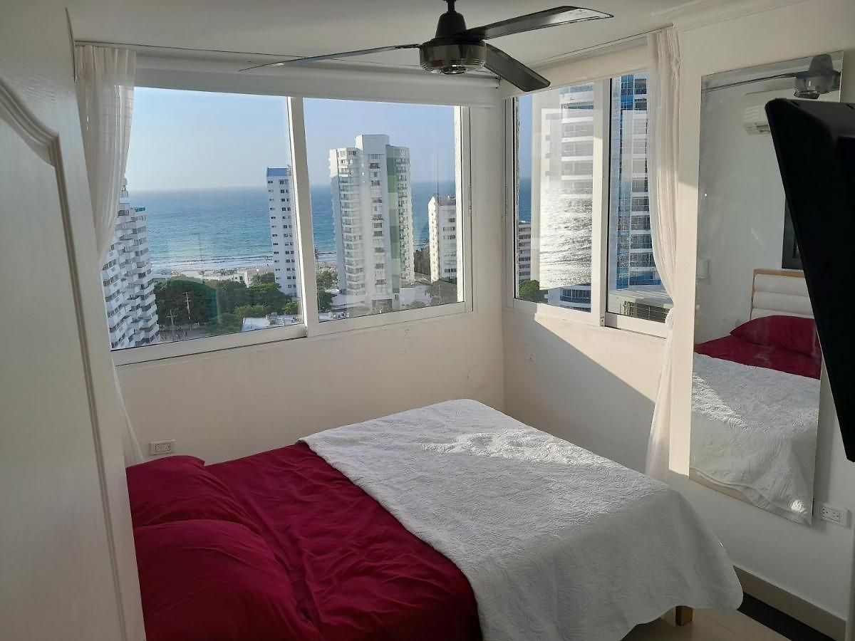 Oceanside 3-bedroom In Fun Tourist Area Apartamento